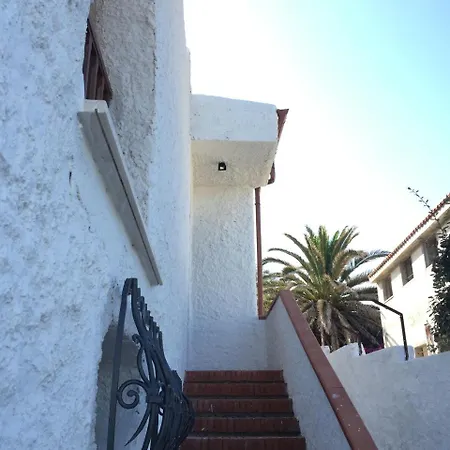La Tonnara Villa *