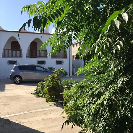 La Tonnara Villa *